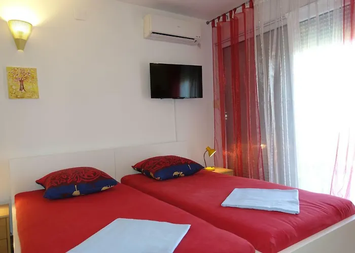 Apartments Dalmatina
