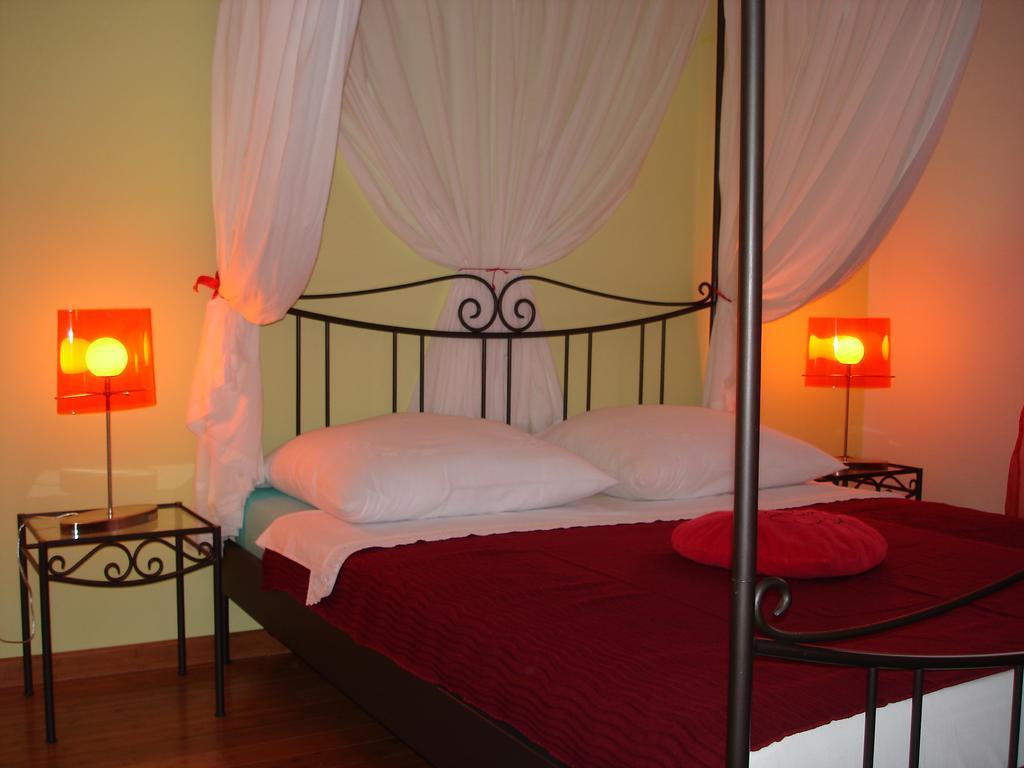 Apartment Dalmatina *