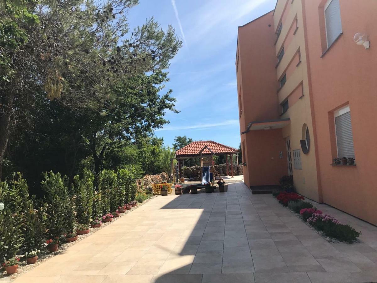 Dalmatina Apartment